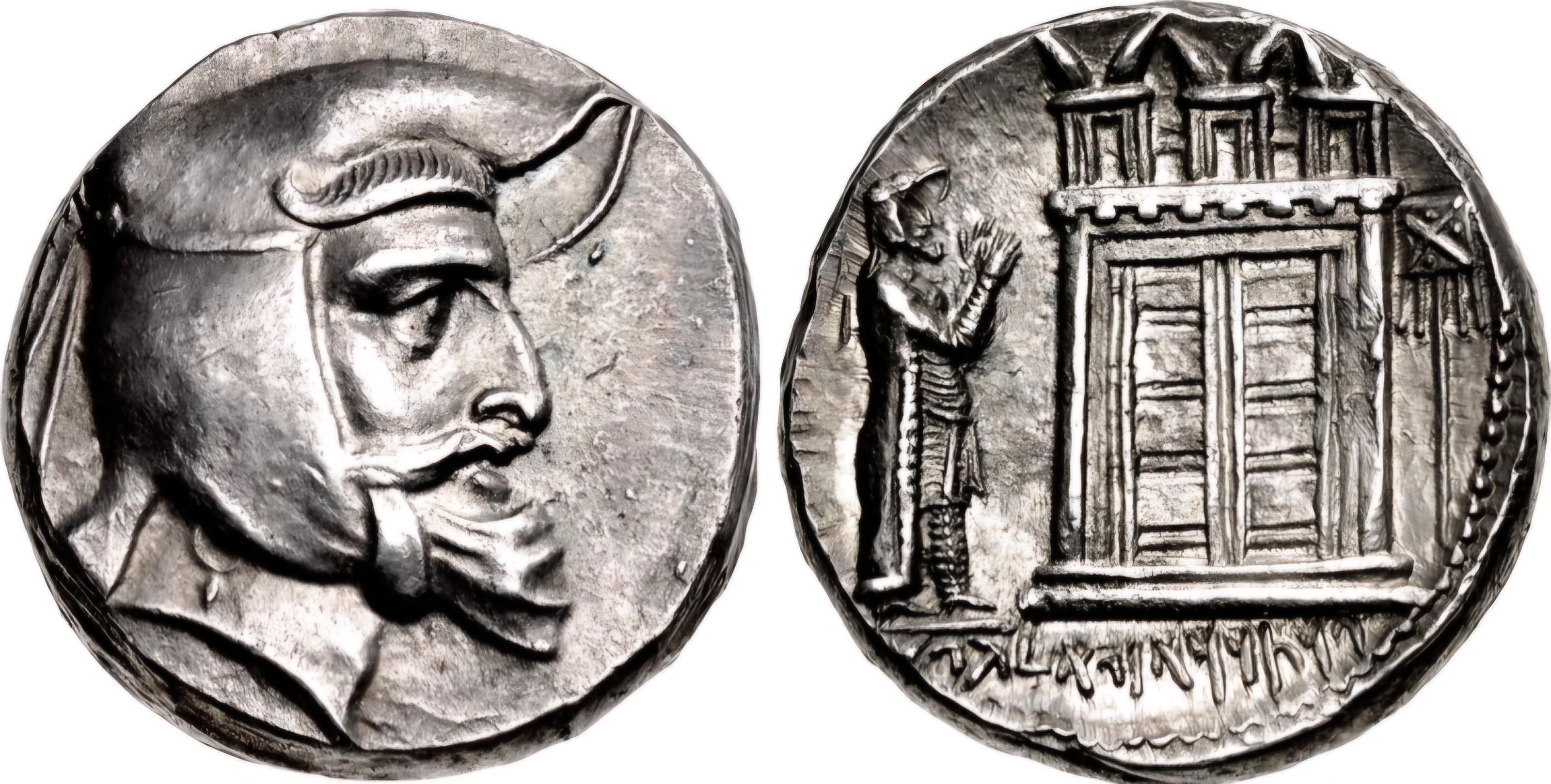 Type 520.2 tetradrachm; variation with letter before praying King; prs
between standard and temple